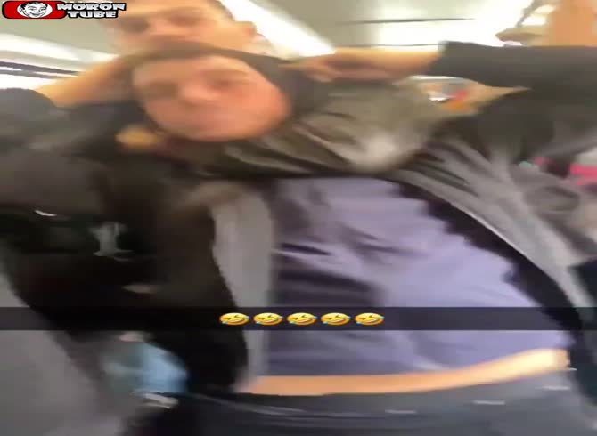 Video :France ejects a robber from a bus